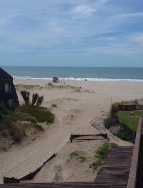 Las Gaviotas, 30 y Playa
