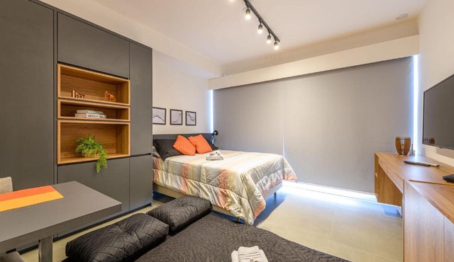 LIV 1012 Complete and Cozy Studio Apartment