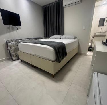 Loft 305B com Ar Condicionado no Bairro Muquiçaba, bem localizado para negócios e fácil acesso para todas as praias e montanhas da cidade - COM vaga de garagem