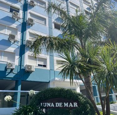 Luna de Mar - cerca del Conrad y parada 7 Playa Brava in Punta del Este