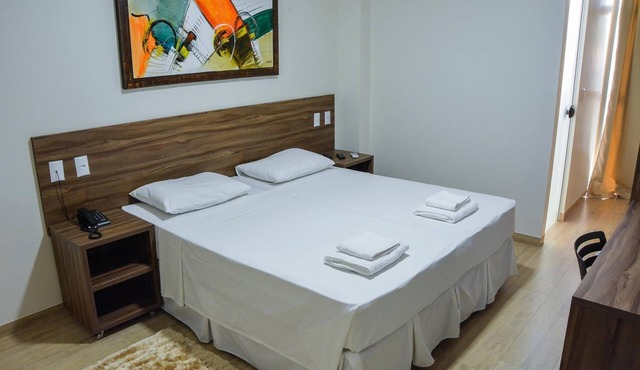 Mac Hotel