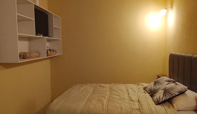Mi Hábitat Lambaré - Habitaciones con Baño Privado, Cocina y Comedor equipados con electrodomésticos, con Quincho al Aire Libre in Asunción
