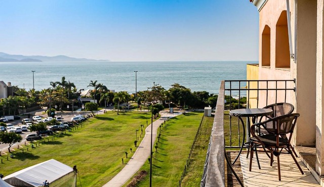 Modern and Stylish Penthouse Luxury Resort ILC3505