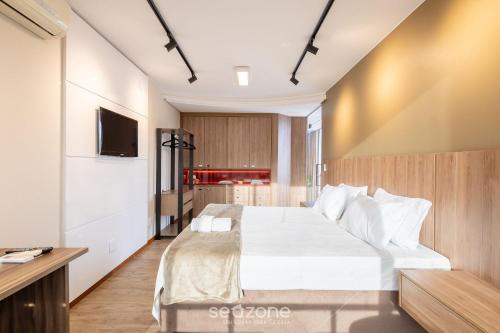 Modern apt in Sudoeste w/A/C & Wi-Fi | CLS0101 in Brasília