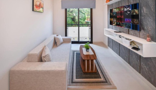 Modern One-Bedroom for Work and Relax