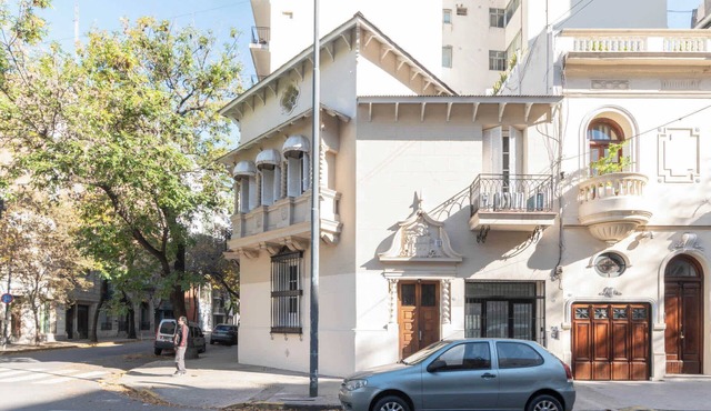 MOT Rentals + Mansion Paz A 10 pax Deluxe House Belgrano