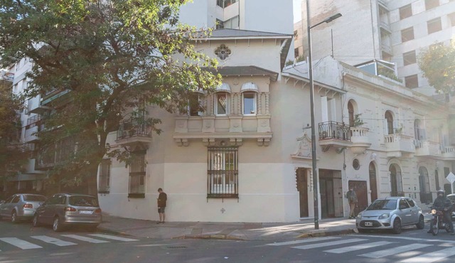 MOT Rentals + Mansion Paz B - 10 pax Deluxe House Belgrano