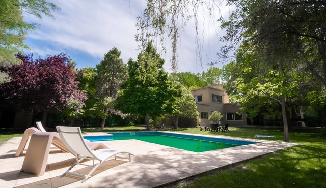 Mountain view Villa in Chacras de Coria