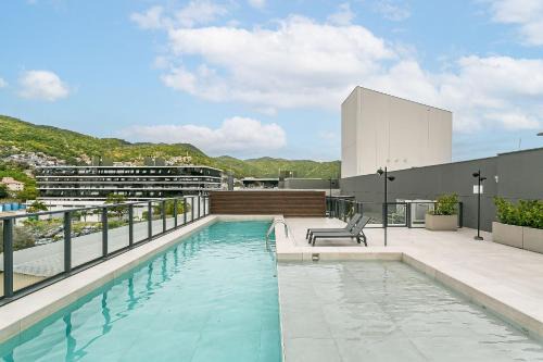 Near the shopping center | Tech hub | Pool #SG05