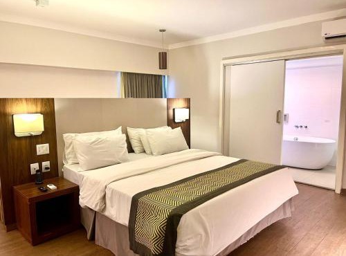Oasis Plaza Hotel