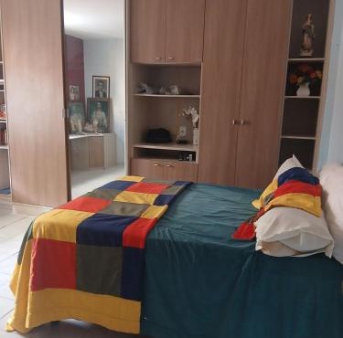 Otima casa para seu grupo de amigos e familiares