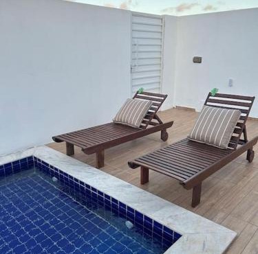 Paraíso à Beira-Mar - Acomoda 6 pessoas com piscina privativa