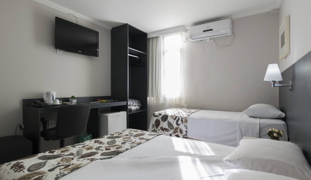 Paulista Garden Hotel