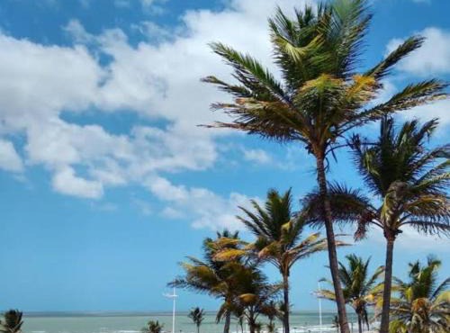 Paz & Aconchego no Calhau Próximo à Praia Litorânea