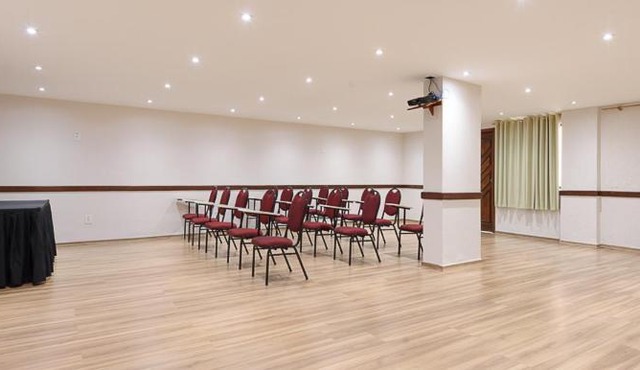 Plaza Suite Hotel Ltda