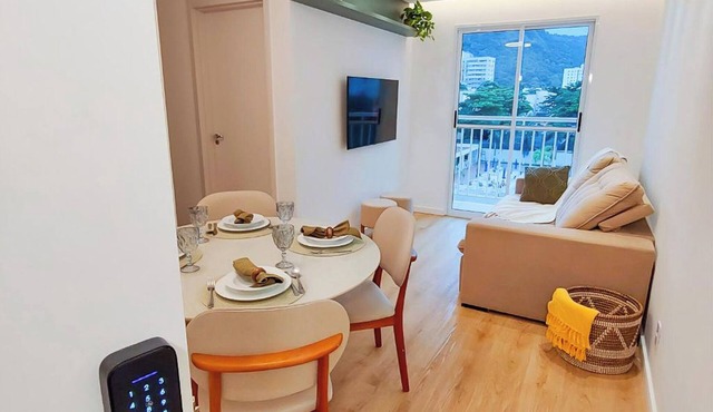 Pool, Parking, 8 min walk to RioCentro in Rio de Janeiro