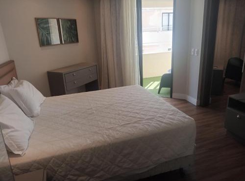 Praia Brava Apart Hotel