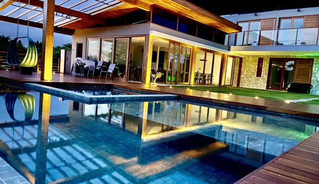 Praia do Forte - Luxury and peace with sea view and whirlpool! close to the village