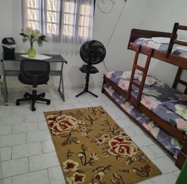 Quarto com 3 camas in Natal