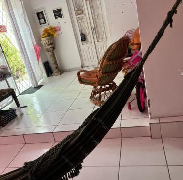 Quarto Privativo em Casa de Família Compartilhada - Arcoverde PE