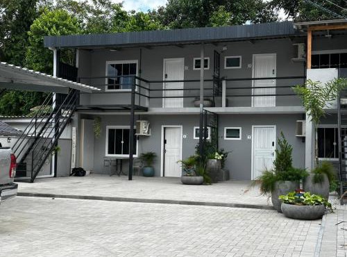 Residencial Vila Jardim- Ap1