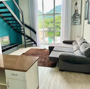 Saint Sebastian Flat 603- Com Hidro! até 3 pessoas, Duplex, no centro
