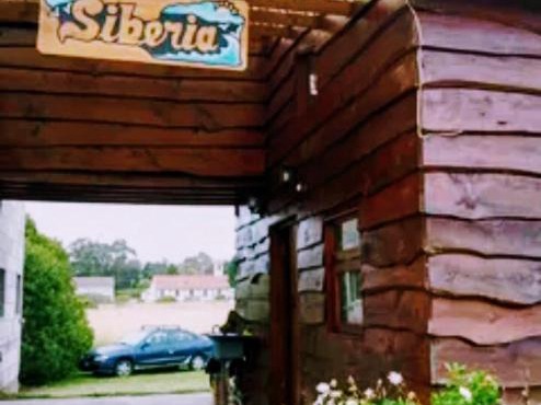 Siberia Cabaña in Mar del Sur