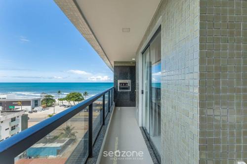 Side Ocean View Apt in Front of the Beach BDT0608