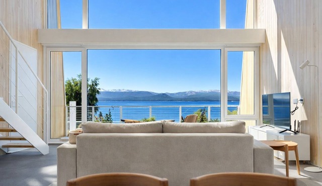 Signature Lake View Luxury Residence C11 Superior Loft