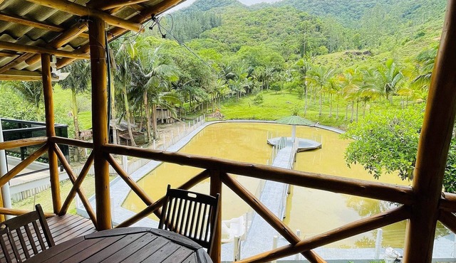 Sitío Rústico do Zizo com Piscina