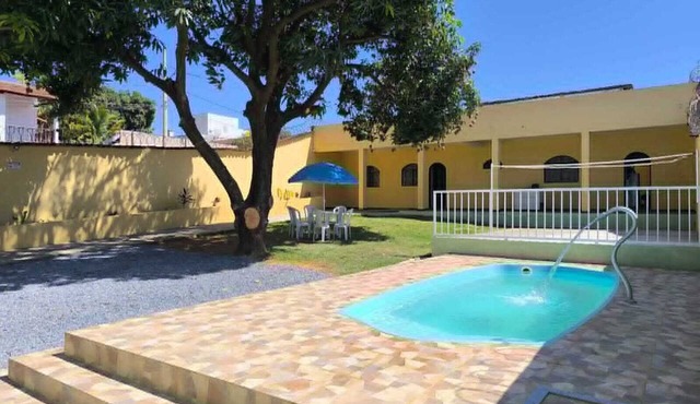 Sollegria house with pool, barbecue, pets OK, families, companies, groups, near airport.