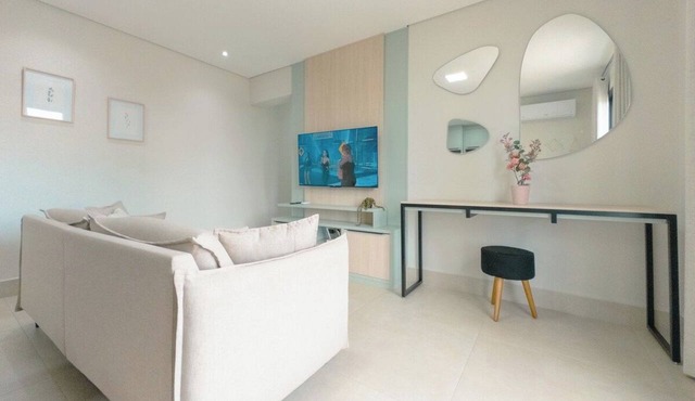 Sophisticated Retreat in Downtown Maringa - TV304 in Maringá