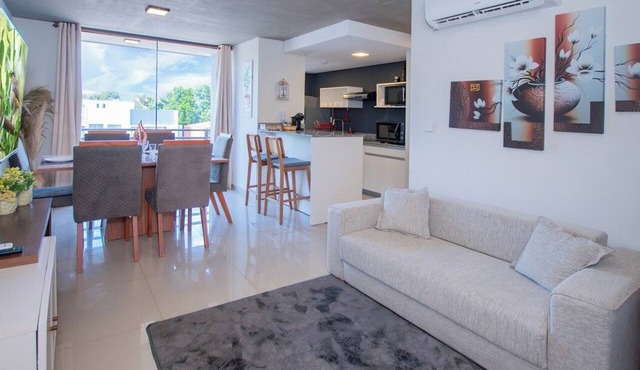 Spacious Oasis with Balcony, Kitchen Near Malls in Luque