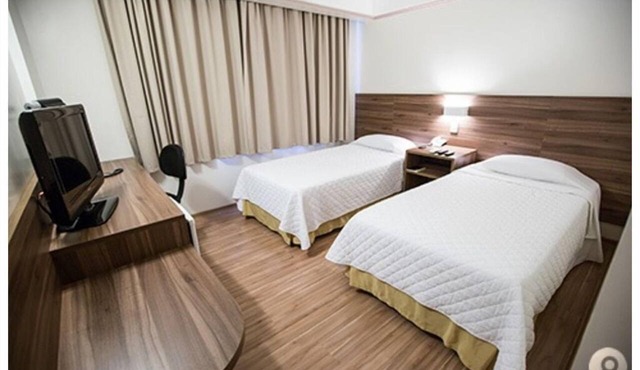 Start Your Day with Breakfast in the Heart of Chapecó l Standard Twin in Chapeco