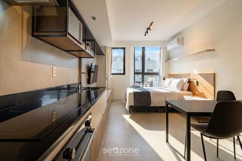 Studio in Condo w/City View in Trindade VTD0727