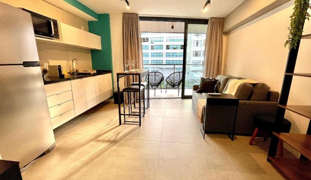 Studio Leblon - Modern with pool and gym. in Rio de Janeiro