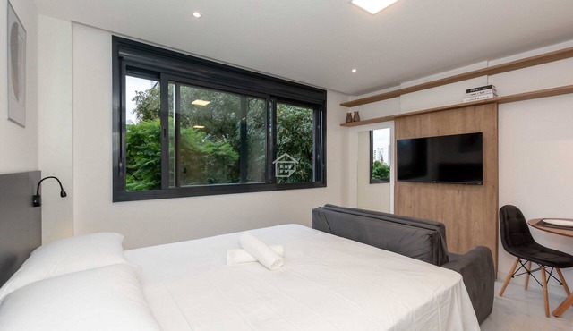 Studio Moderno no Mont'Serrat