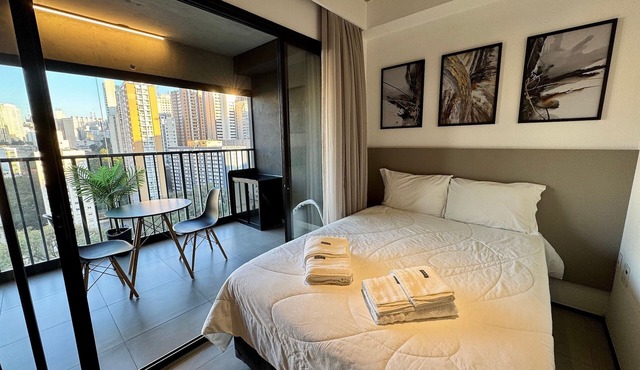 Studio with balcony and coworking space near Paulista in São Paulo
