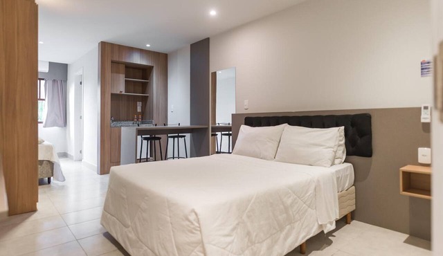 Superior Suite | Pool, BBQ, Hot Tub & 3.8 mi to Three Peaks State Park