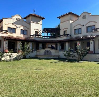 The Club House Alta Gracia