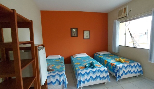 This lodging is located 150 meters from the beach in Uruçuca