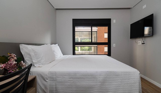 Tranquil Stay in Vibrant Moema Near Museum of Contemporary Art- 1.4 miles in São Paulo