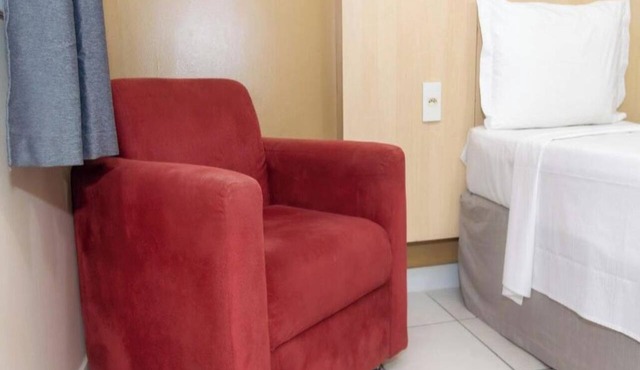 Tranquil Stay w/Access to Outdoor Pool & Lake Access | Free Parking & Breakfast in Pará