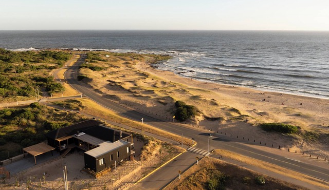 Unique location, brand new 4-bedroom beach house with AC in Punta Colorada in Punta Colorada