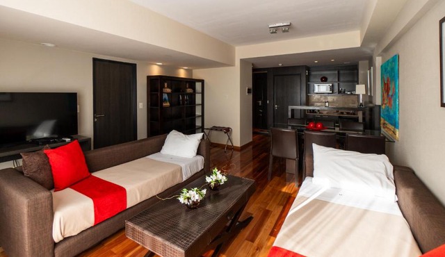 Urban Suites Recoleta Boutique Hotel