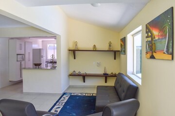 4 bedroom(s) House near Jardim Acapulco