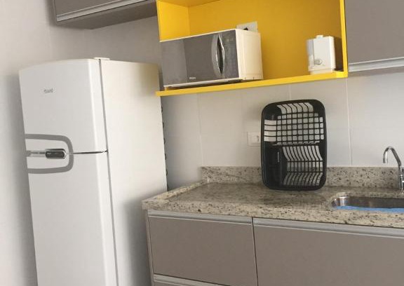 Enseada Apartment | ÓTIMO Apartamento na praia da Enseada Guarujá para 04 adultos e 02 crianças com ar condicionado