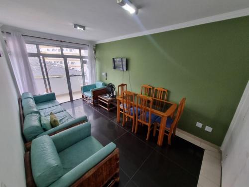 Asturias Apartment | Apartamento amplo uma quadra da praia das Astúrias - Guarujá!