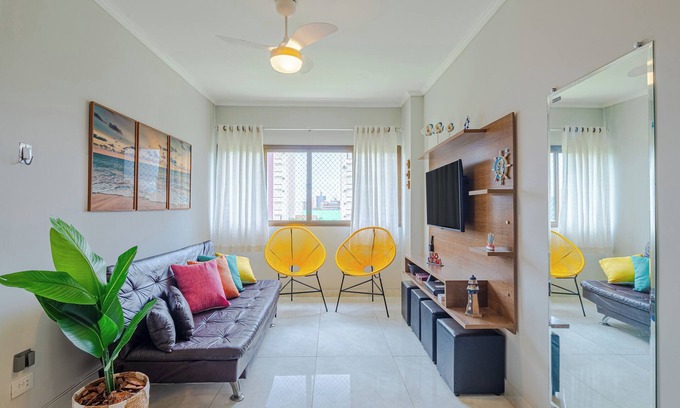 Jardim Belmar Apartment | Ar Condicionado Wi-fi Vaga Coberta Perto da Praia
