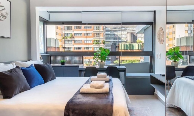 Pinheiros Apartment | BHomy Pinheiros Moderno e bem localizado OR607